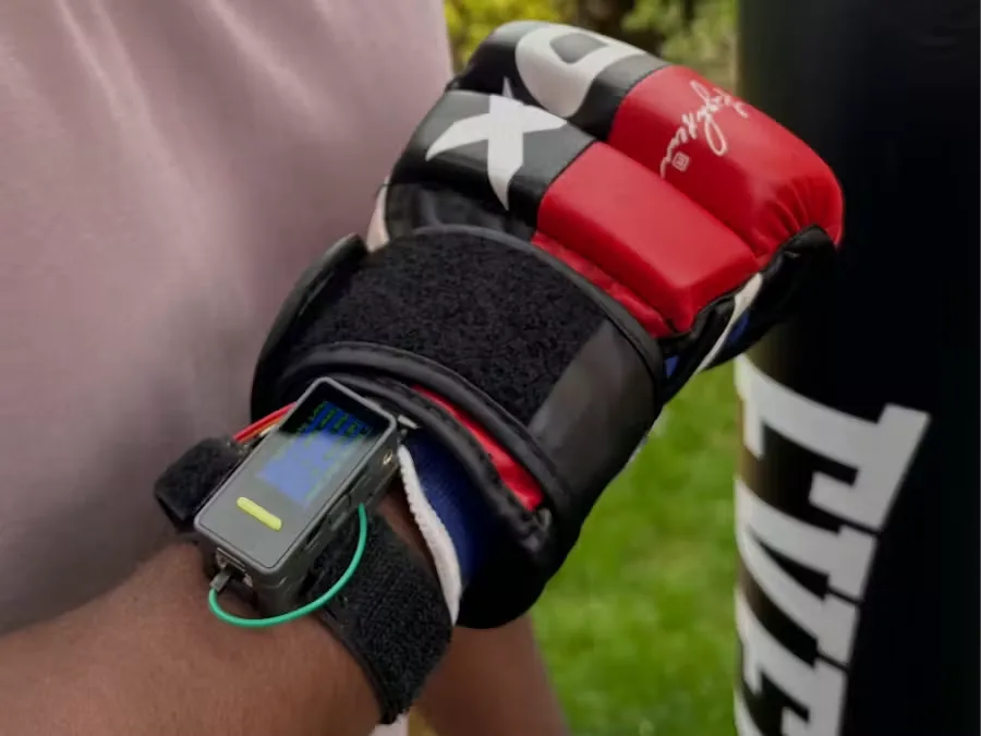 This smart boxing band takes advantage of the new Arduino Nesso N1