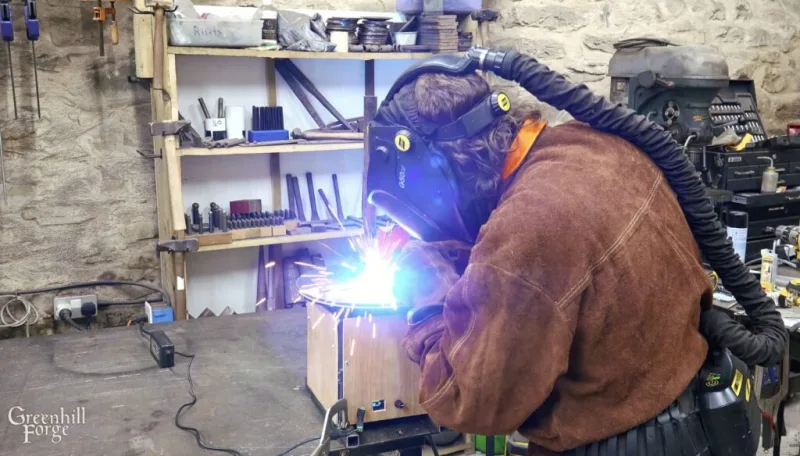 This custom motorized turntable makes welding easier