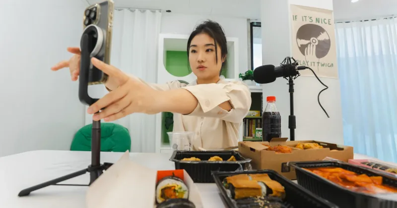 While most food publishers spent 2025 panicking about Google’s AI Overviews eating their traffic, one blog quietly stopped treating Google as the plan, posting to Facebook three times a day, adding half a million followers in about six months, and re