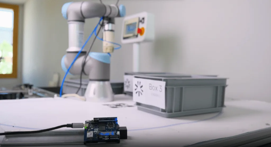 From voice command to robotic arm: how agentic AI on the edge is changing the factory floor
