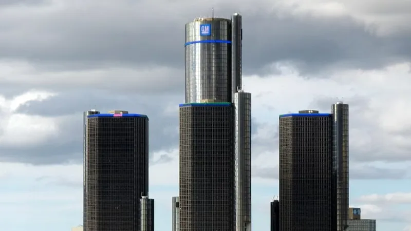 GM will spend $1B making the first manganese-rich cells in mass production