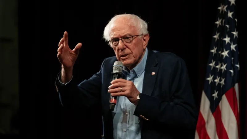 Sanders and Bannon call for an AI slowdown at the Pro-Human Assembly