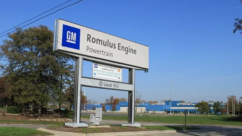 GM’s Q3 sales drop 5.5% as its electric models collapse and Toyota closes to within 136,000